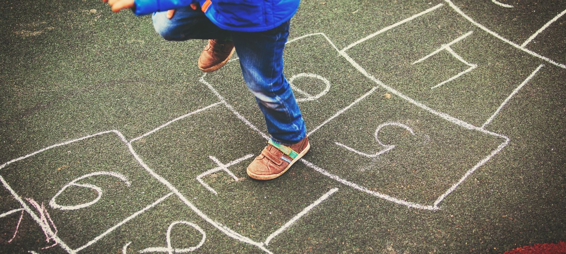 child playing games