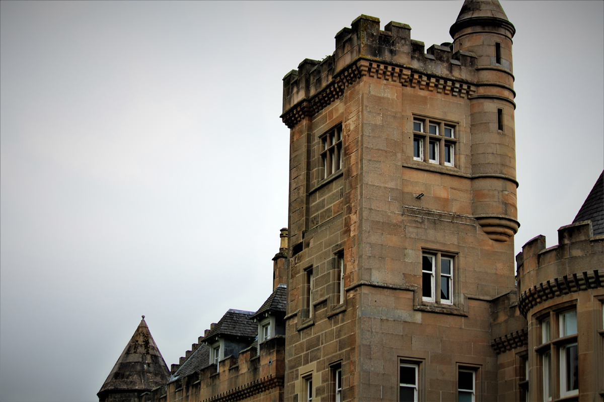 Photo of the Stirling University. 